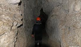 gallery/batu_cermin/batu-cermin-cave-labuan-bajo-13.jpg