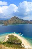 gallery/kelor_island/kelor-island-from-the-hill-1.jpg