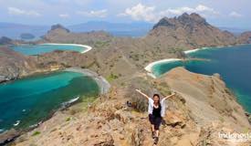 gallery/padar_island/scenery-padar-island-from-the-hill-3.jpg